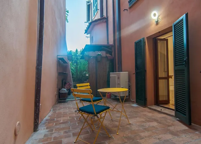 Umbrian Concierge - Rocca Πανσιόν