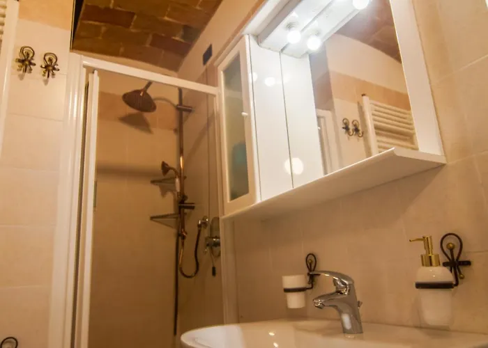 Πανσιόν Umbrian Concierge - Rocca 3*